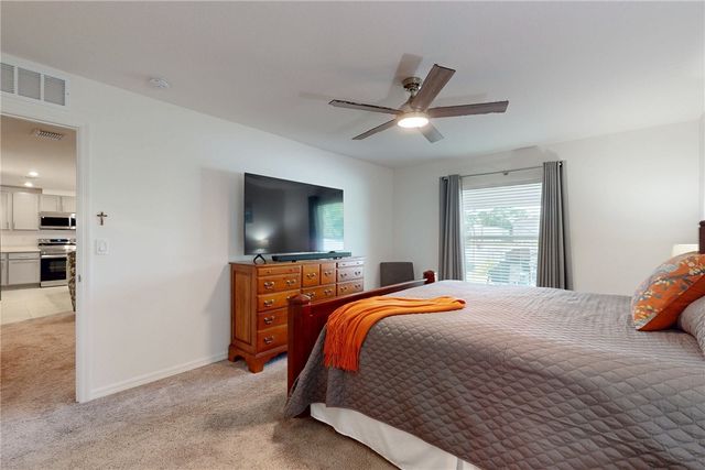 8745 100th Court, Vero Beach, FL 32967