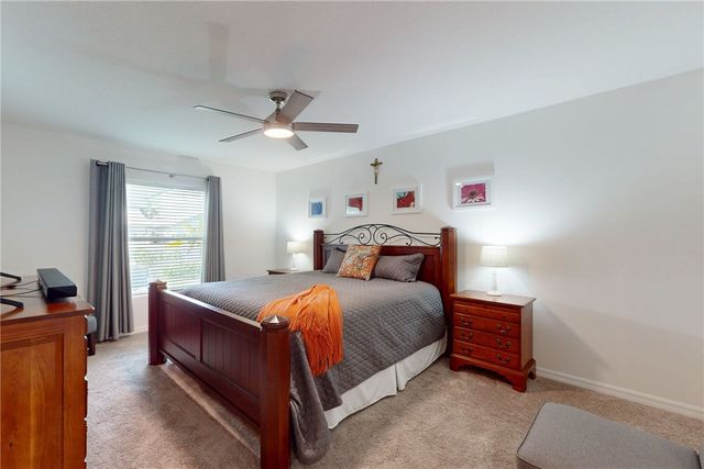 8745 100th Court, Vero Beach, FL 32967