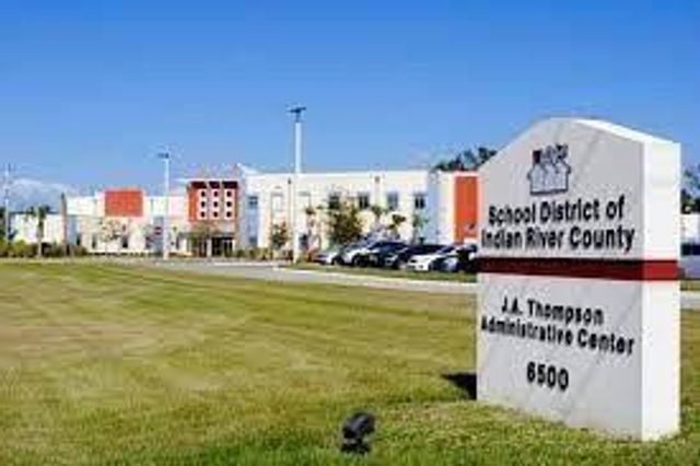 8745 100th Court, Vero Beach, FL 32967