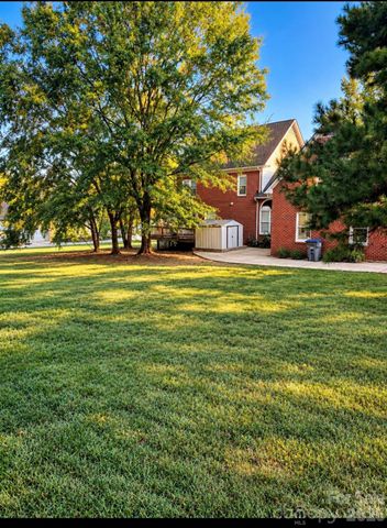 2633 Beulah Church Road, Matthews, NC 28104
