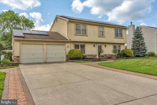 15 HONEY LOCUST LN, Eastampton, NJ 08060