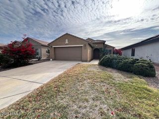 1223 W DESERT SEASONS Drive, San Tan Valley, AZ 85143