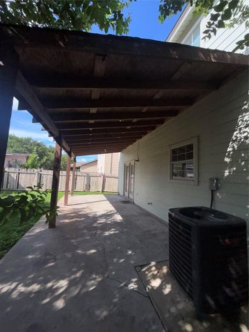 5600 War Admiral DR, Del Valle, TX 78617