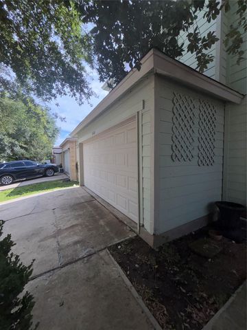 5600 War Admiral DR, Del Valle, TX 78617