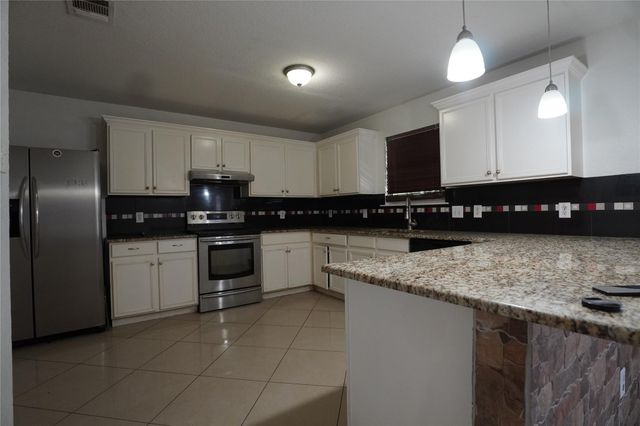 5600 War Admiral DR, Del Valle, TX 78617