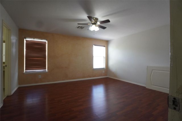 5600 War Admiral DR, Del Valle, TX 78617