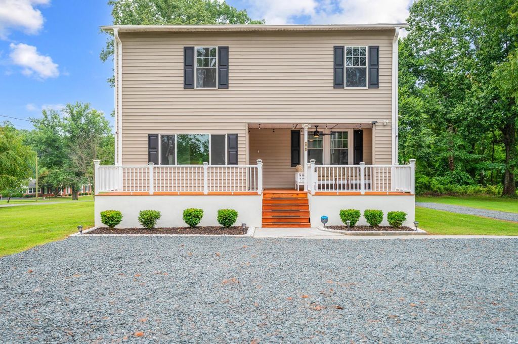 272 Dixie Airport Road, Madison Heights, VA 24572