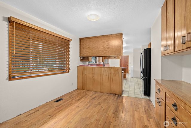 501 N Oak Street, Centralia, WA 98531