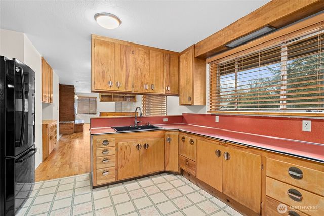 501 N Oak Street, Centralia, WA 98531