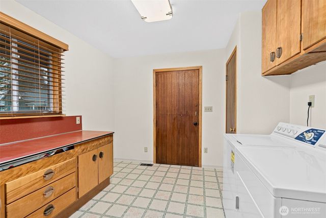 501 N Oak Street, Centralia, WA 98531
