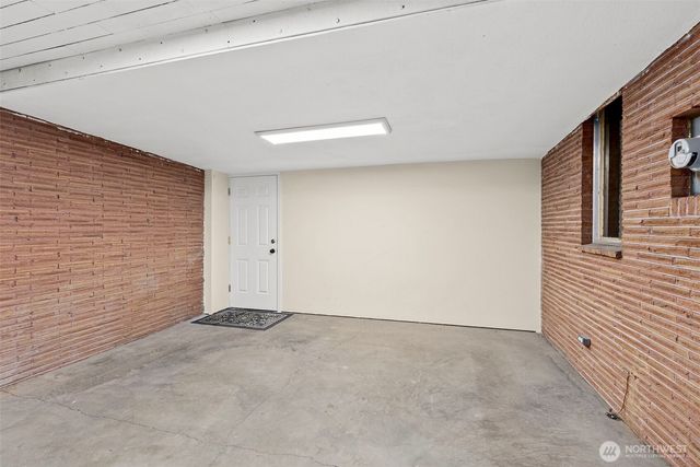 501 N Oak Street, Centralia, WA 98531