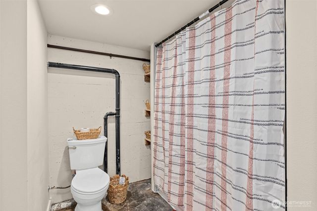 501 N Oak Street, Centralia, WA 98531