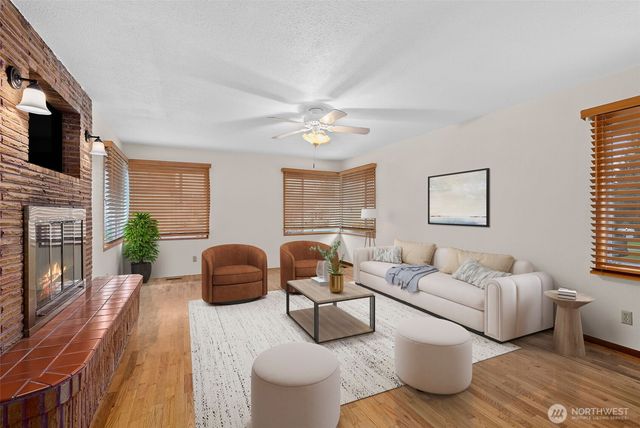 501 N Oak Street, Centralia, WA 98531