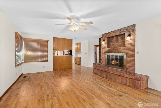 501 N Oak Street, Centralia, WA 98531