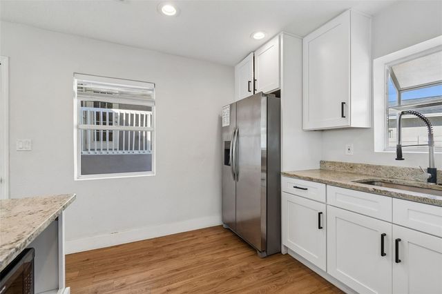 125 HARBOR BLUFF DRIVE, Largo, FL 33770