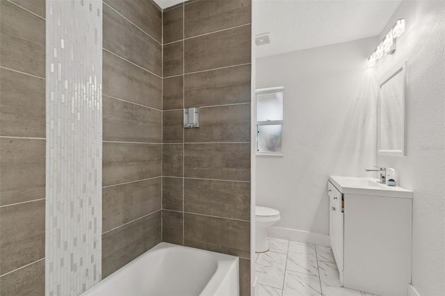 125 HARBOR BLUFF DRIVE, Largo, FL 33770