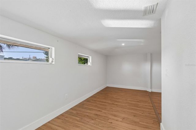 125 HARBOR BLUFF DRIVE, Largo, FL 33770