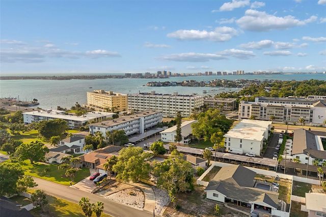 125 HARBOR BLUFF DRIVE, Largo, FL 33770