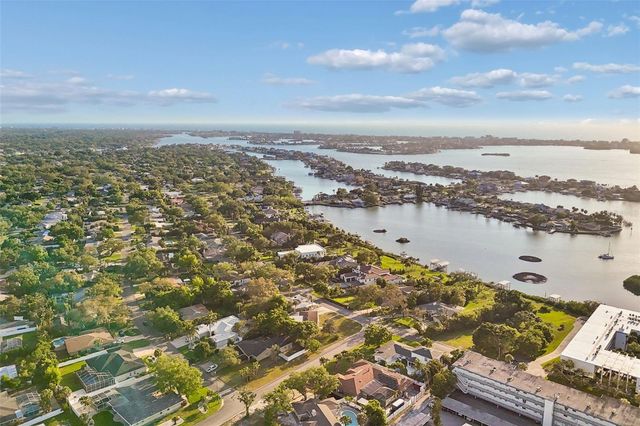 125 HARBOR BLUFF DRIVE, Largo, FL 33770