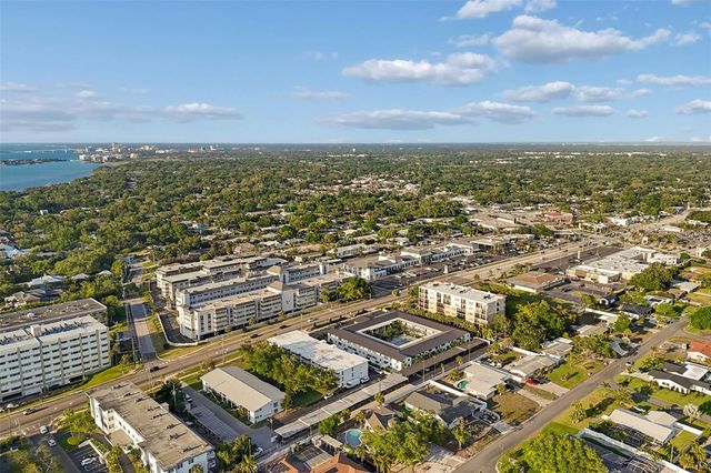 125 HARBOR BLUFF DRIVE, Largo, FL 33770