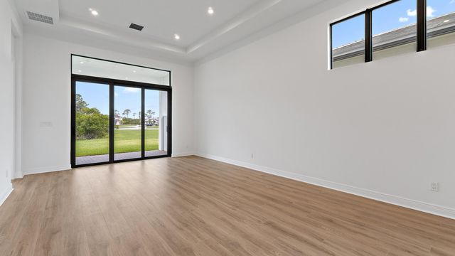 203 SE Via Sangro, Port St. Lucie, Port St Lucie, FL 34952