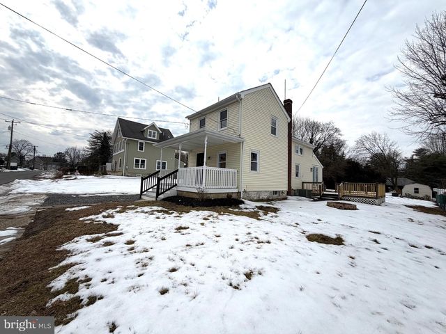 63 LINWOOD AVE, Williamstown, NJ 08094