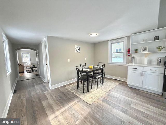 63 LINWOOD AVE, Williamstown, NJ 08094