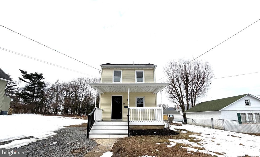 63 LINWOOD AVE, Williamstown, NJ 08094