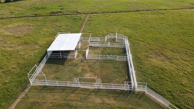 1209 County Rd 3160, Corsicana, TX 75109