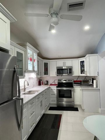 2041 NE 182nd St, North Miami Beach, FL 33162