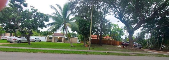 2041 NE 182nd St, North Miami Beach, FL 33162