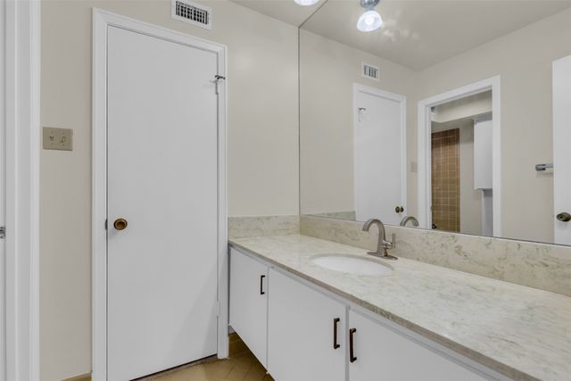 10763 Villager Road A, Dallas, TX 75230