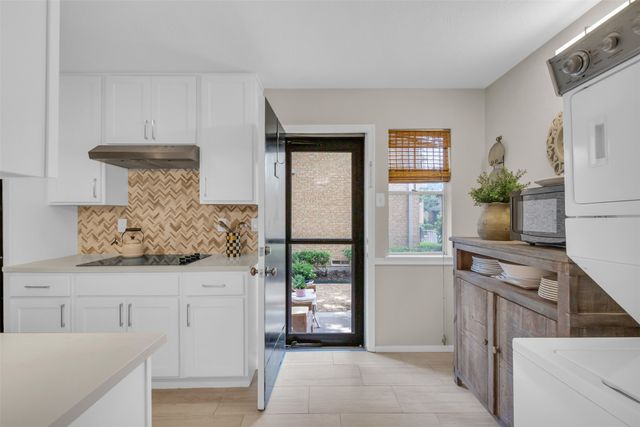 10763 Villager Road A, Dallas, TX 75230