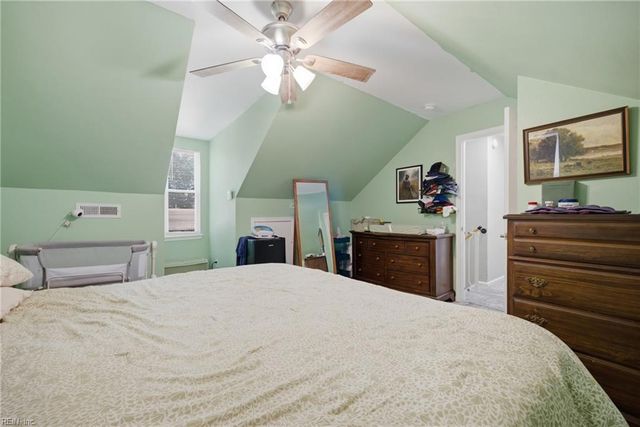 252 Locust ST, Suffolk, VA 23434