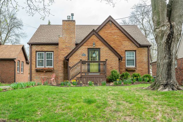 1647 Beaver Avenue, Des Moines, IA 50310