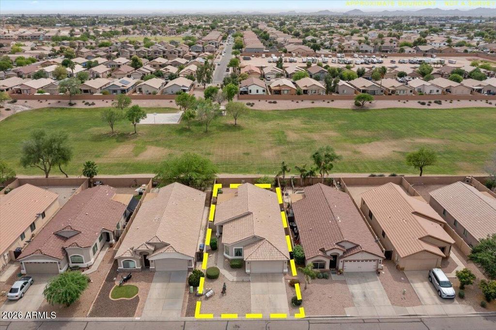 Image 6 of property listing at 1241 E ELM Road, San Tan Valley, AZ 85140