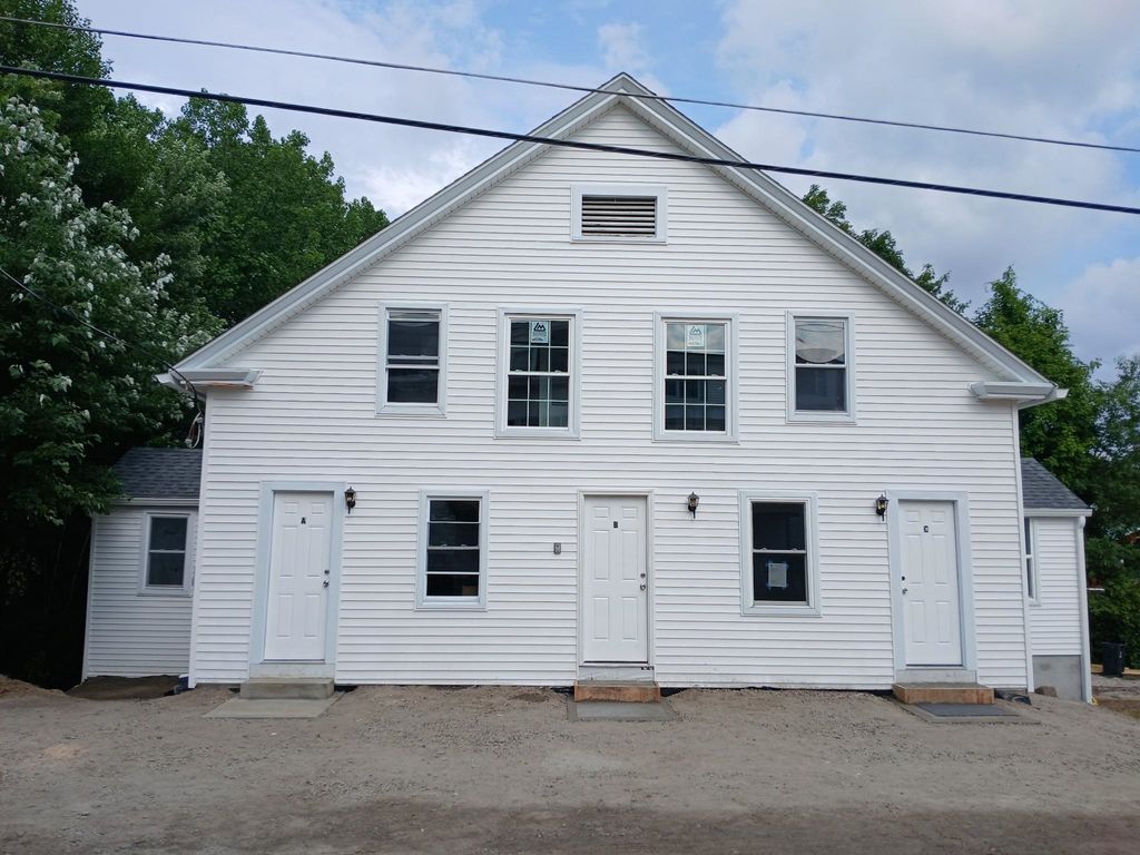 3 N Winchester Street, Swanzey, NH 03446