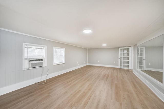 216 Redan Street 6, Houston, TX 77009