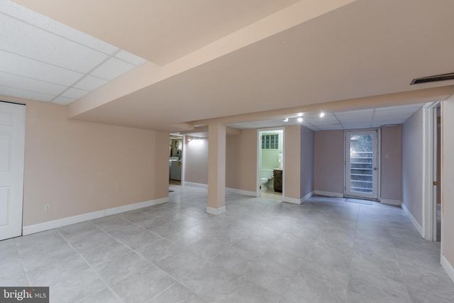 6625 QUEENS FERRY RD, Baltimore, MD 21239