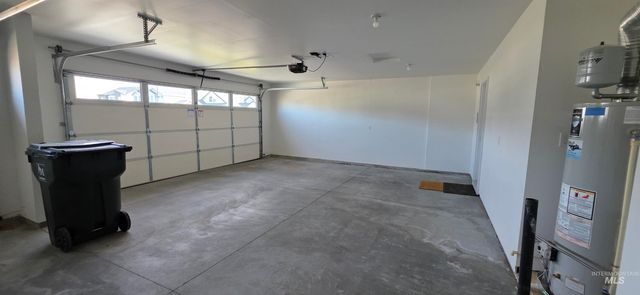 8643 S Foraker Way, Kuna, ID 83634