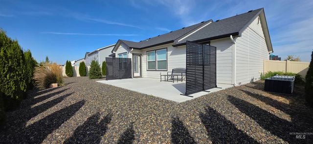 8643 S Foraker Way, Kuna, ID 83634