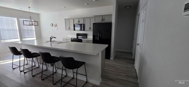 8643 S Foraker Way, Kuna, ID 83634