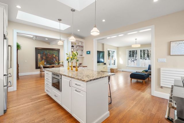 16 Fredette Rd, Newton, MA 02459