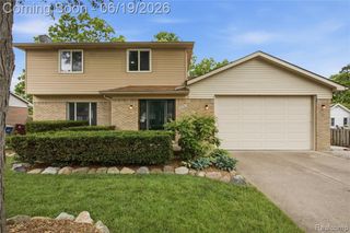 2850 Elmwood Avenue, Ann Arbor, MI 48104