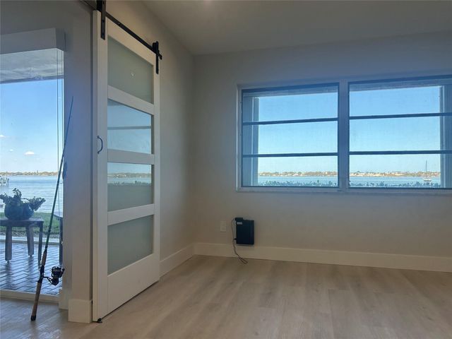 175 SE Saint Lucie Boulevard E125, Stuart, FL 34996