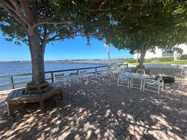 175 SE Saint Lucie Boulevard E125, Stuart, FL 34996