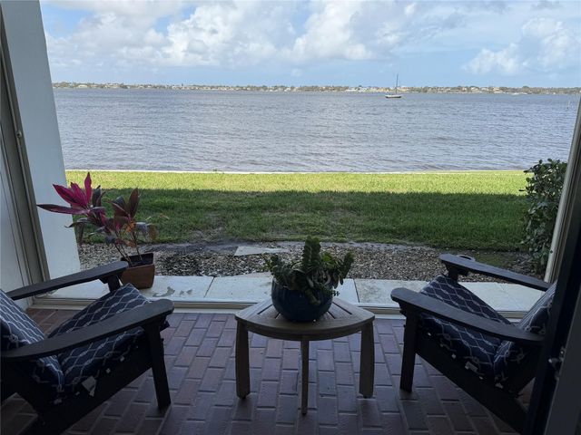 175 SE Saint Lucie Boulevard E125, Stuart, FL 34996