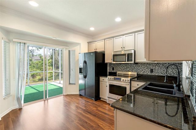 15929 FISHHAWK CREEK LANE, Lithia, FL 33547