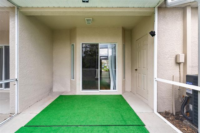 15929 FISHHAWK CREEK LANE, Lithia, FL 33547