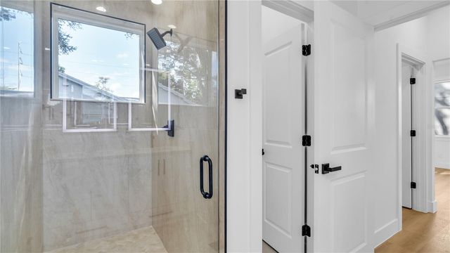 2701 35TH AVENUE N, St Petersburg, FL 33713